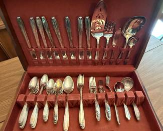 This is a service for eight