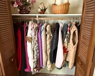 This sale has a lot of beautiful women’s clothes! And as always, everything is four dollars per hanger unless it’s marked!