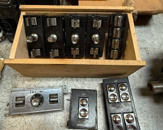 These are window and mirror button