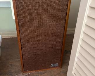 KLH Model 23 VINTAGE Stereo Speakers, Tested