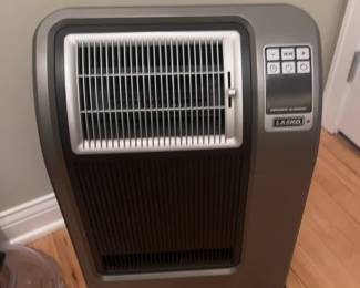 Ceramic heater