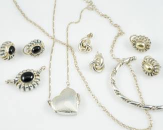 Sterling Jewelry Group