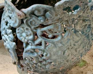 Cast iron planter
