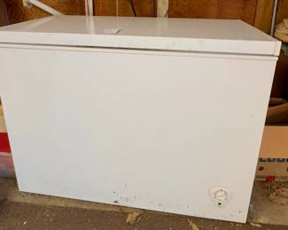 Electrolux box freezer