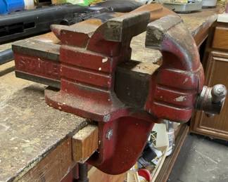 Metal vice
