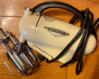 Hamilton Beach hand mixer