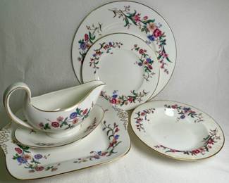 Wedgwood "Devon Sprays" fine china set