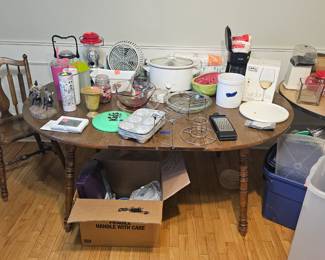 Kitchen and household items (lots more than shown!)