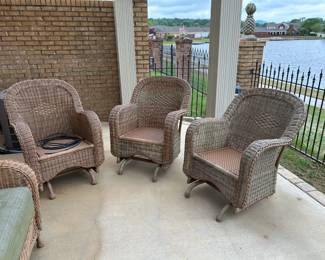 only 1 left of the rockers
#116 summer classic glider rocker plastic wicker no cushion $100.00