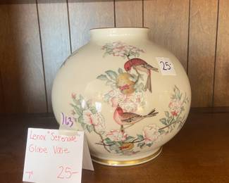 #163 Lenox Globe Vase - 7" $25.00