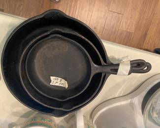 #198 set of 3 iron skillet $25.00