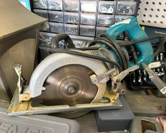 #216 Makki 7 1/4 blade circular saw $20.00