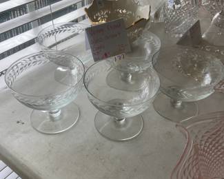 #177 Vintage Etched Glass Dessert Bowl 4.25" - set of 5 $25.00