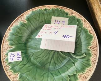 #147 Bordallo Pinheiro Green Leaf Plate - Set of 4 -8" $40.00