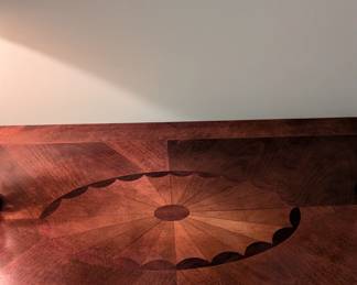 Inlay on writing desk