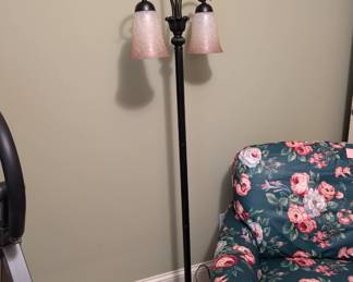 Bronze floor lamp with 2 shades