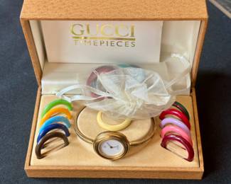 Vintage Gucci change bezel watch