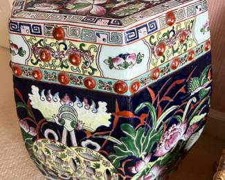 Vintage Chinese porcelain garden stool.