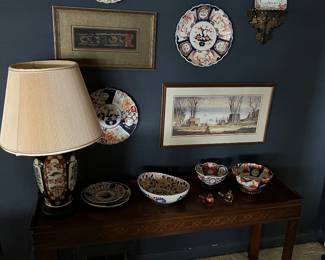 Large collection of Japanese Imari ware; console/sofa table by Baker Furniture.