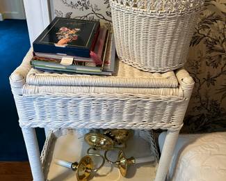 Vintage wicker side/accent table and wastebasket.