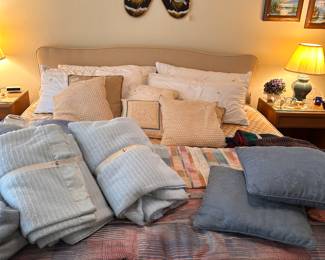 KING LINENS, KING BED WITH UPHOLSTERED HEADBOARD