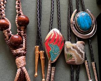 BOLO TIES
