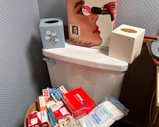 BATHROOM SUPPLIES