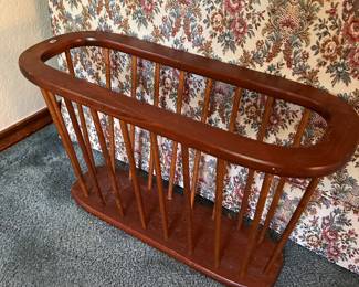 WOOD MAGAZINE RACK
