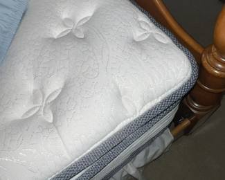 twin mattress