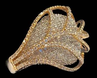 Yellow Gold & White Gold and Diamond Leaf Form Ring Side view