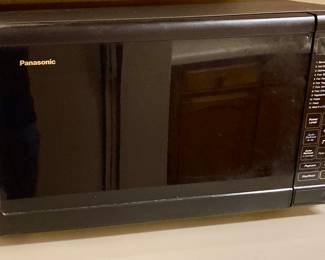 Panasonic Counter Top Microwave Oven.