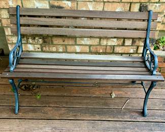 Cast Iron/Wood Slat Garden/Porch Bench.