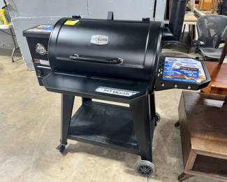 PitBoss Smoker Grill Orlando Estate Auction