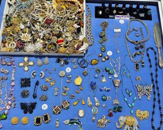 Estate Jewelry some Sterling & Gold Orlando Estate Auction