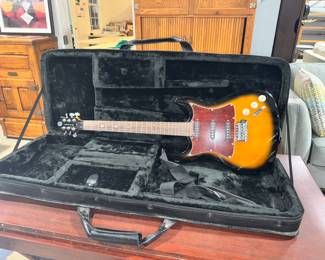 Electric Guitar Orlando Estate Auction