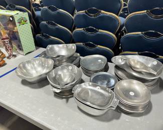 Nambe Dinnerware Orlando Estate Auction