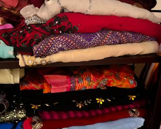 Embroidered Indian wedding and party Bolywood clothes Sari