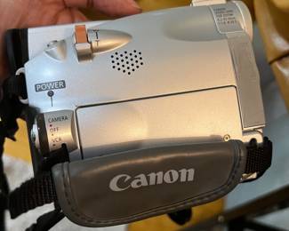 Canon ZR10 digital camcorder