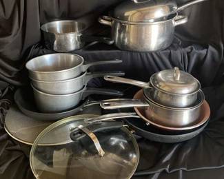 230 Pots Pans