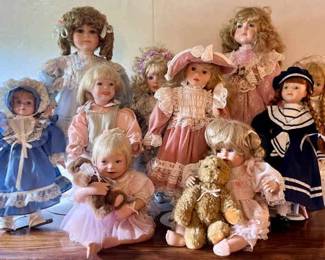 430 Vtg Dolls