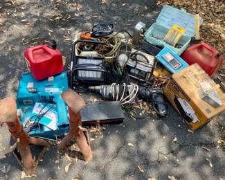 135 Tools Of All Sorts