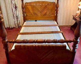 432 Vtg Waterfall Bed