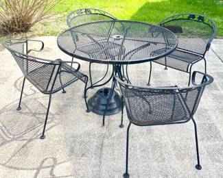 006 114 5Piece Wrought Iron Patio Set
