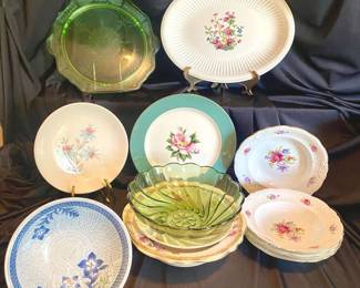 218 Glowing Garden Dishes