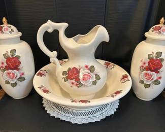 447 Vtg Rose Pitcher Wash Basin Set
