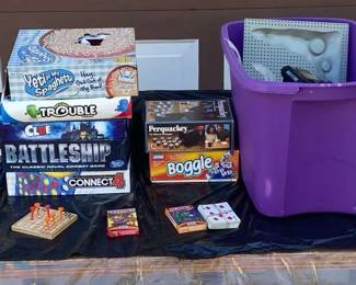 002 Kids Entertainment Mystery Lot
