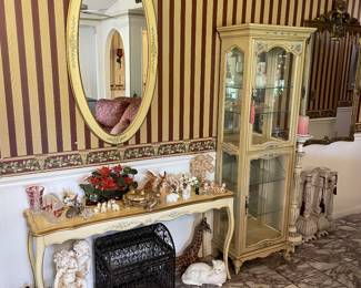 curio, decor