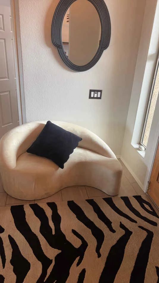 Great Little Sitting Area