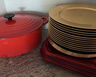 Heavy Stock Pot And Chargers