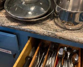 Hexclad Cookware